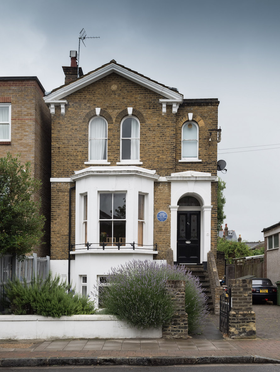 Sir Henry Cotton’s home receives blue plaque