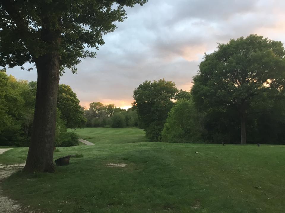 Surrey golf club opened by Tony Jacklin closes