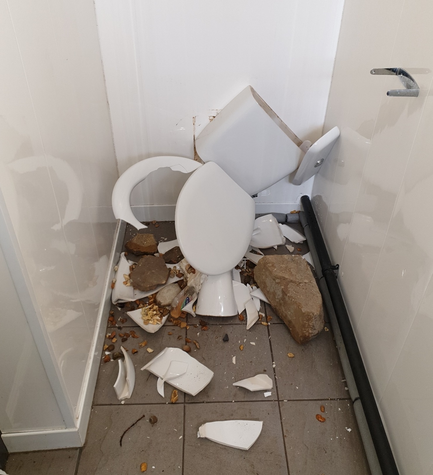 Two more golf clubs report antisocial behaviour