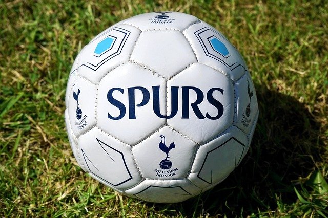 Tottenham set to take over golf club