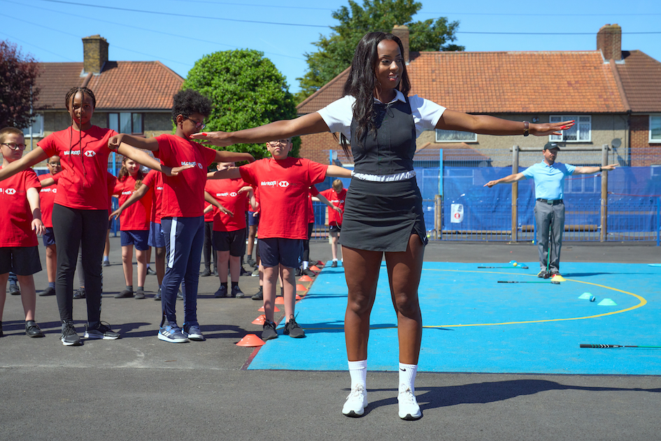 A new way to teach golf to children