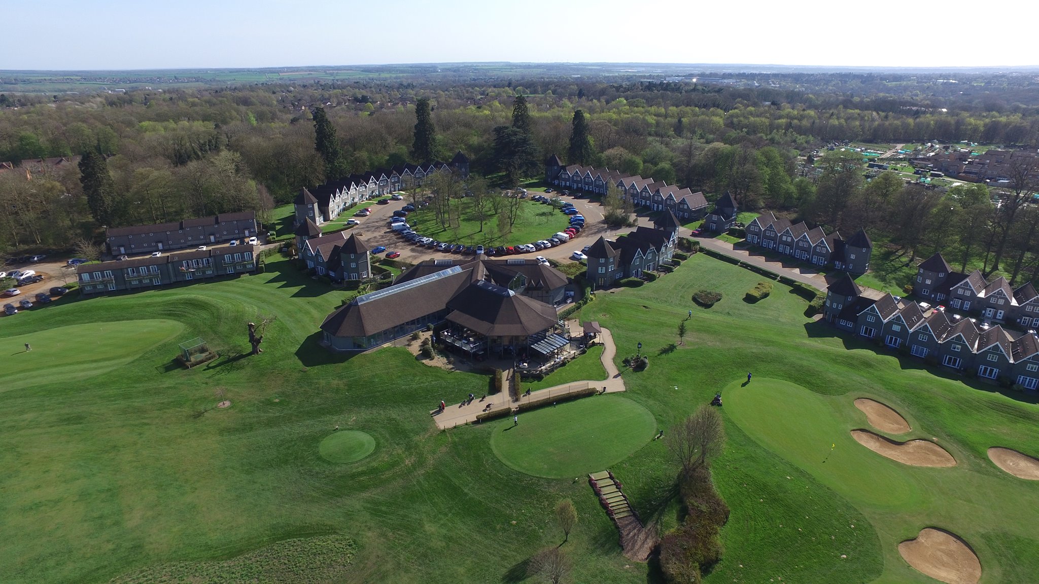 Golf club applies to build 77 homes