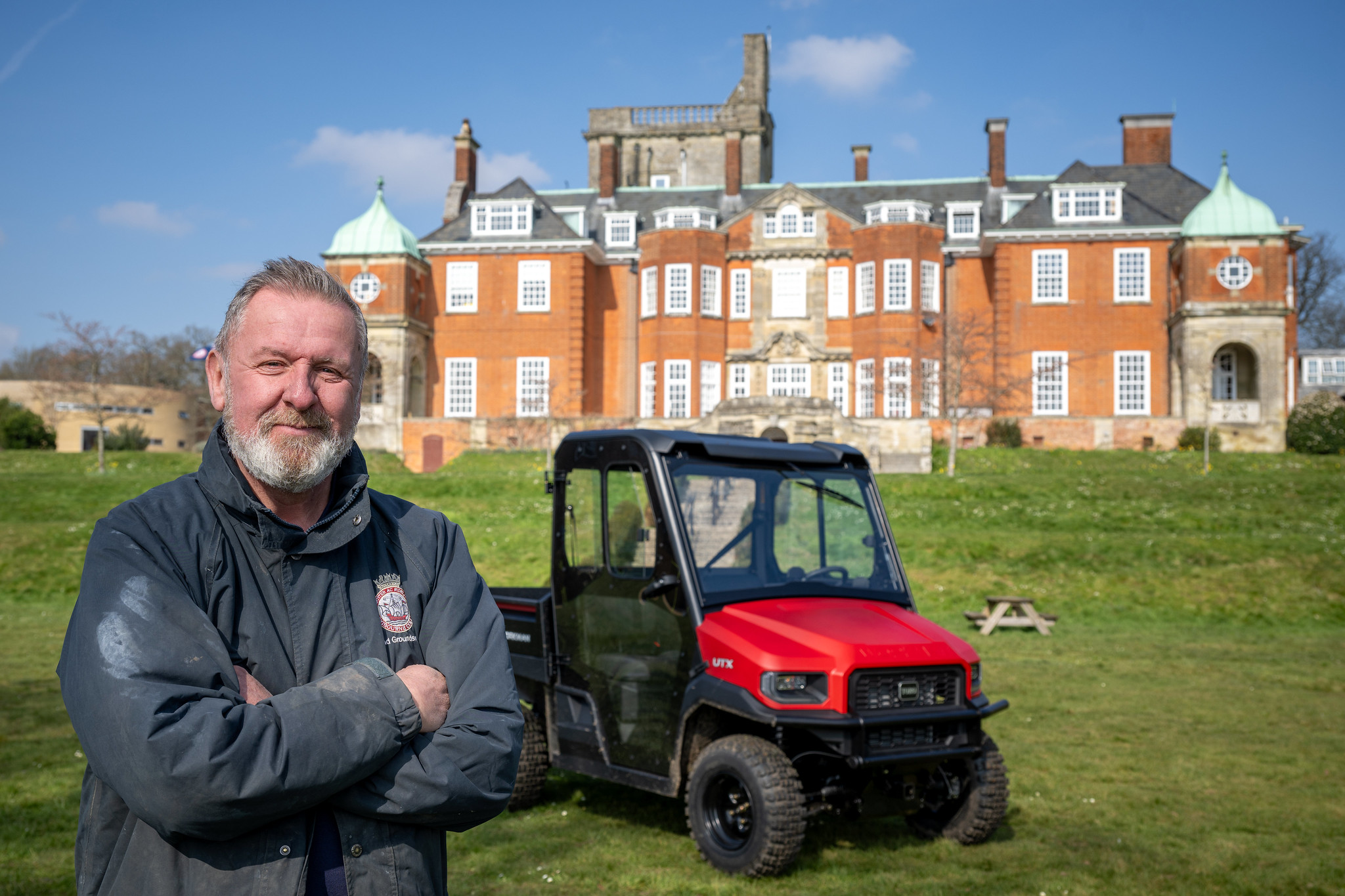 Pangbourne College snaps up new Toro Workman UTX 4×4 utility vehicle