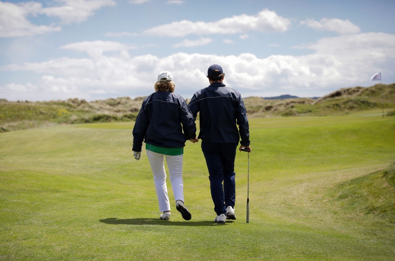 How social connections drive repeat participation in golf
