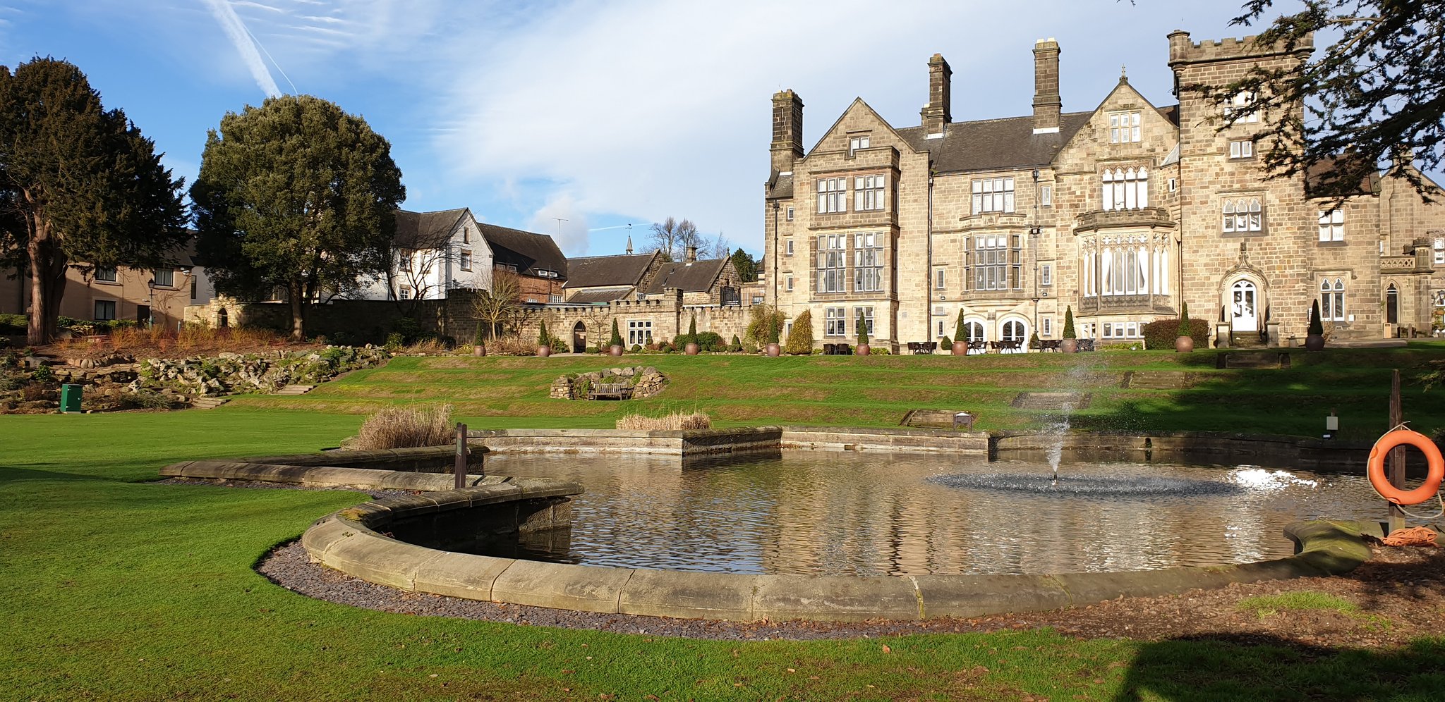 Dubai group acquires THREE UK golf resorts
