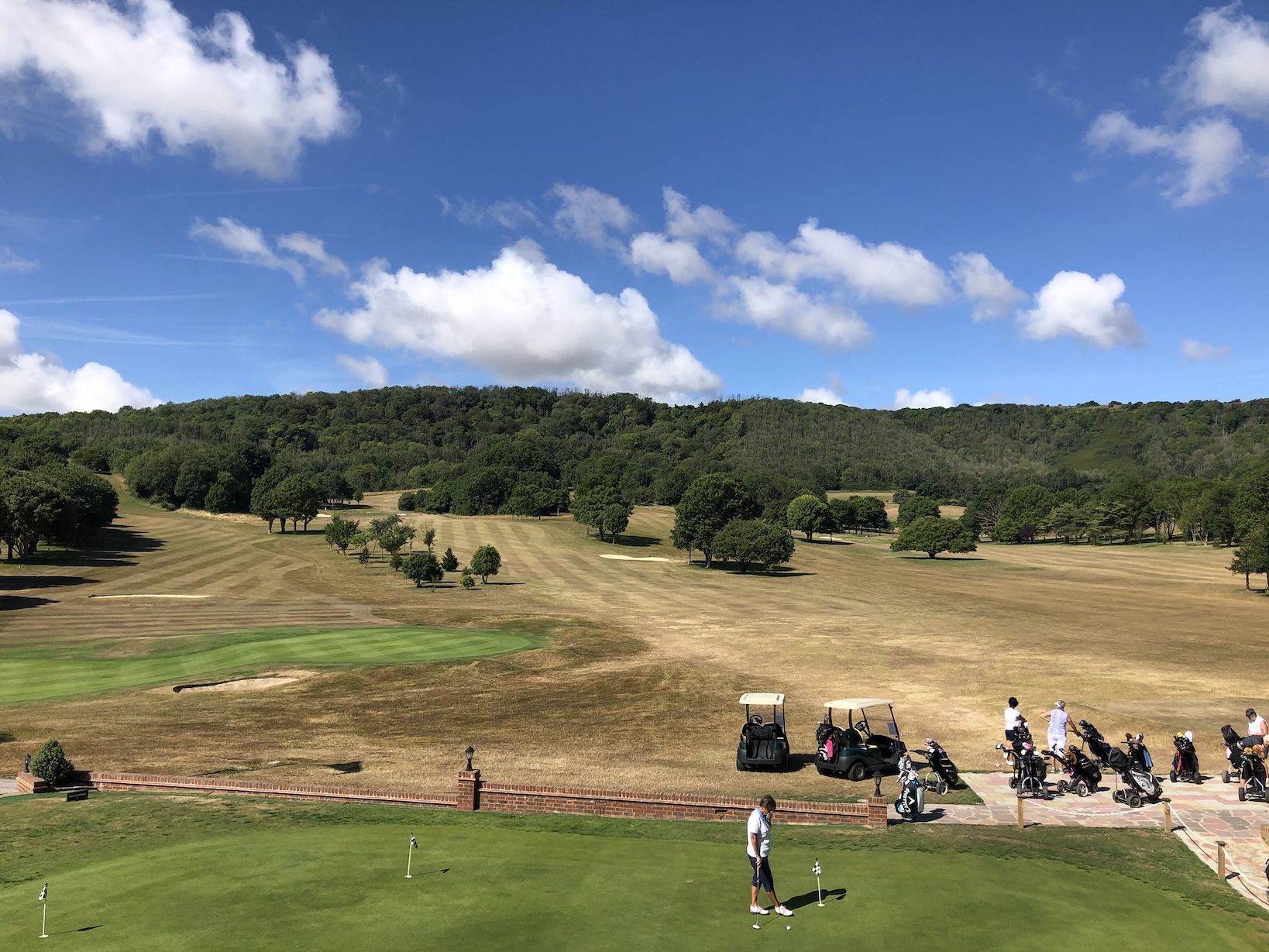 Willingdon GC raises £30k for borehole to drought-proof MacKenzie course